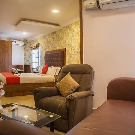 Hotel Geo Bangalore Esterno foto
