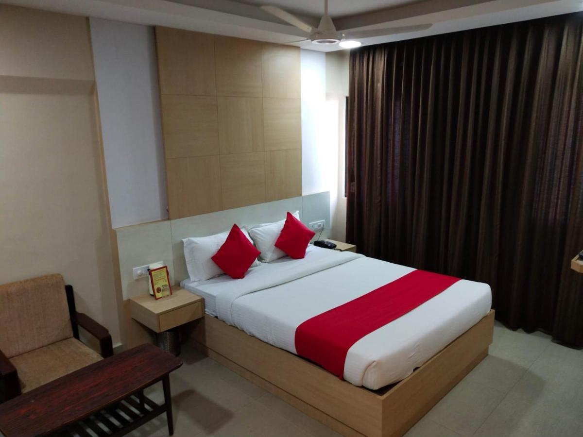Hotel Geo Bangalore Esterno foto