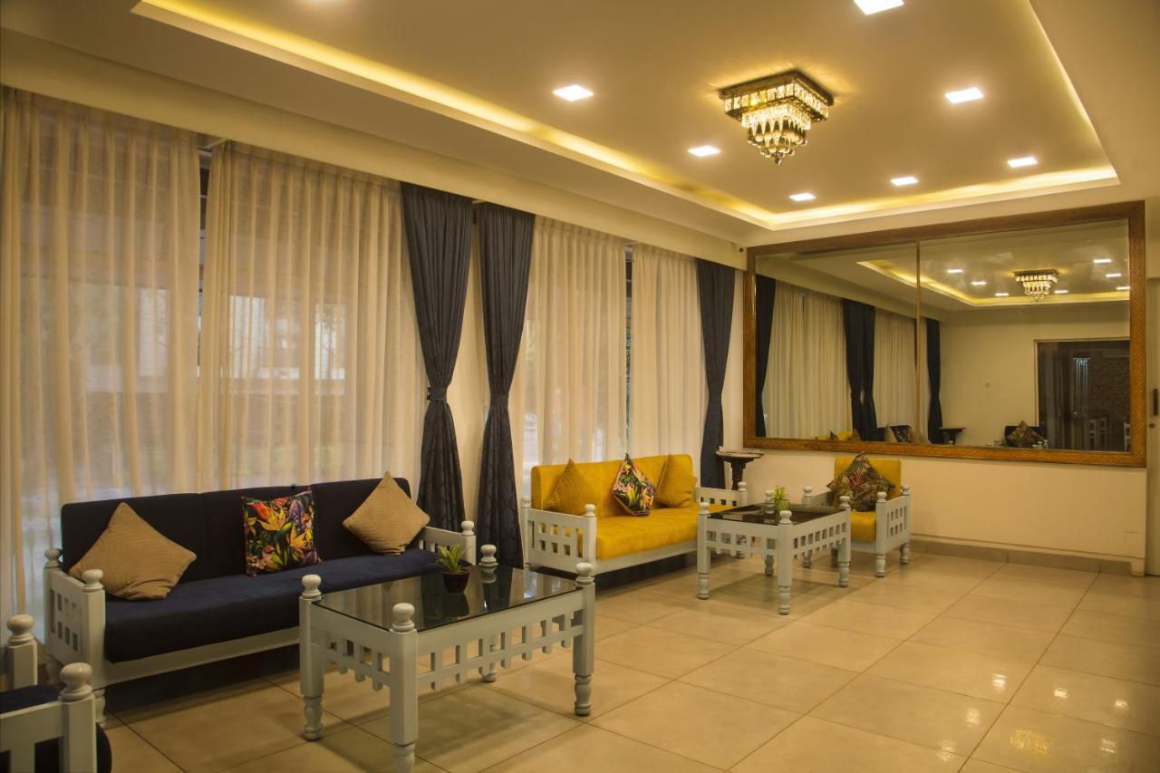 Hotel Geo Bangalore Esterno foto
