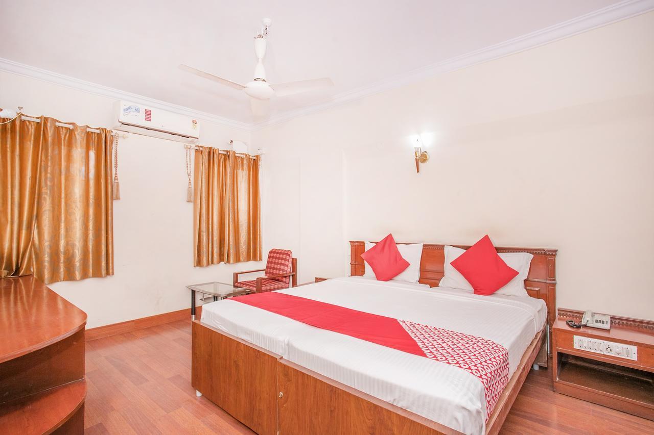 Hotel Geo Bangalore Esterno foto